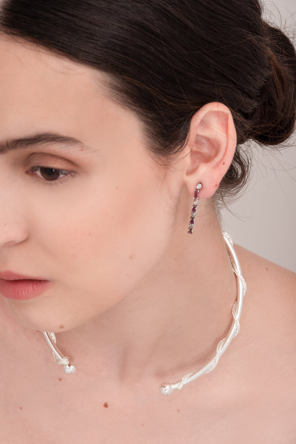18 k White gold round diamonds and baguettes granate rhodolite earrings
